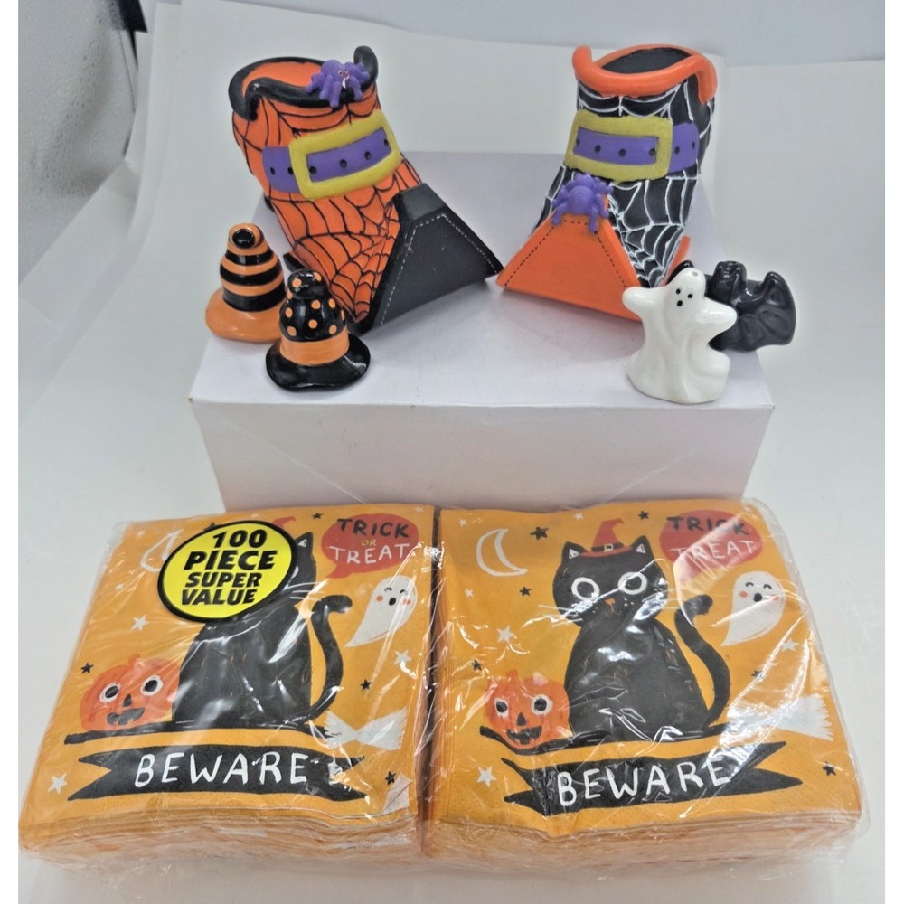 Lot Halloween Ceramic 2 Witch Boot Shoe Candle Holder S&P Shakers Party Napkins
